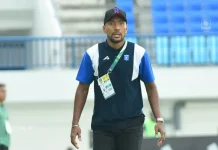 Gantung Sepatu, Leonard Tupamahu Lebih Nyaman Jadi Pelatih