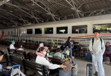 Libur Panjang, Mobilitas Penumpang Kereta Api di Stasiun Pekalongan Meningkat