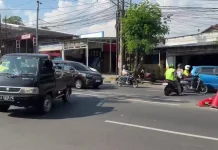 Halo RRI: Masyarakat Harap Pertigaan Kedungmundu Raya Arah Krematorium Diatur