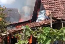 Kebakaran Hanguskan Rumah Warga Gabus Pati, Diduga Korsleting