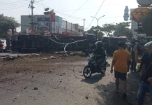 Polisi Dalami Penyebab Kecelakaan Truk Trailer di Turunan Silayur Ngaliyan