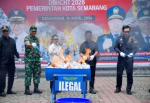 Bea Cukai-Pemkot Musnahkan Rokok Ilegal dan Minuman Alkohol Senilai Rp11,48 Miliar