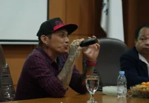 Kades Hoho Isi Kuliah Perdana di Progdi Magister Manajemen UMK