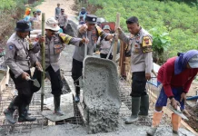 Jembatan Merah Putih Margorejo Pangkas Waktu Tempuh Warga
