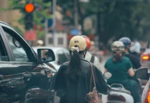 Trik  Hemat BBM di Jalanan Macet