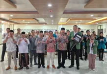Dukung Aktivitas Akademik, Anggota DPR RI Serahkan Bantuan Bus untuk Unwahas