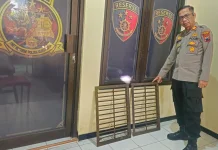 Tujuh Anak – Anak di Kudus Diamankan Polisi, Mencuri Penutup Saluran