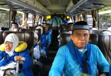 Dua Belas Tahun Menanti, Aminudin Toha Berangkat Haji di Usia 49 Tahun