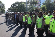 Kapolrestabes Semarang Pimpin Pengamanan Aksi May Day di Jalan Pahlawan