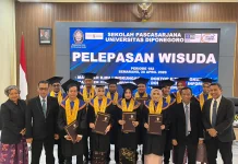 32 Wisudawan Sekolah Pascasarjana Undip Ikuti Pelepasan