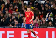 Pau Cubarsí Pemain Muda, Benteng Terakhir Spanyol