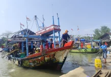 Solar Rp30 Ribu per Liter, Nelayan Pantura Pekalongan Terancam Tak Bisa Melaut