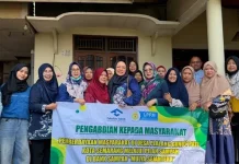 Pilah Sampah, Universitas Semarang Berdayakan Warga Gunungpati