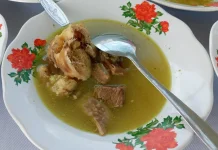 Rahasia Kuah Tengkleng Kambing yang Gurih