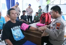Selamat dari Maut, 11 Nelayan Korban Kapal Tenggelam Dievakuasi Polres Jepara