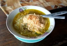Soto: Hidangan Segar Khas Nusantara
