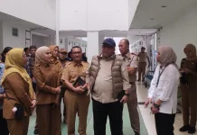 Wamen Fahri Hamzah Dorong Pemkab Kendal Percepat Tangani Kawasan Kumuh dan RLTH