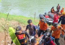 Tim SAR Gabungan Temukan Remaja Hanyut di Sungai Sengkarang Pekalongan