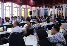 OJK Bidik 200 Ribu Guru di Jateng Jadi Agen Literasi Keuangan