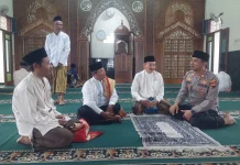 Jaga Harkamtibmas, Kapolsek Subah Safari Jumat ke Kalimanggis