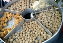 Bakso Pentol sebagai Jajanan Favorit Sepanjang Masa