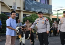 Polres Purworejo Distribusikan 2 Sapi dan 22 Kambing untuk Masyarakat