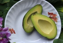 Alpukat, Buah Unik Kaya akan Nutrisi