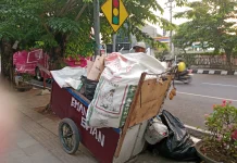 Bank Sampah Berkembang, Pendapatan Pengepul Barang Bekas Menurun