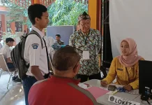 Hindari Kepadatan Pendaftar, SMA 1 Batang Terapkan Sistem Antrean