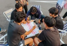 Menggambar Wajah Jadi Media Mahasiswa USM Dekatkan Batik ke Masyarakat