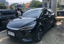 BYD Kenalkan M6 Cross Hybrid, Solusi Transisi dari Mobil Bensin ke EV