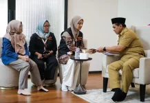 Taj Yasin Jadi Responden Pertama, Ajak Warga Sukseskan Sensus Ekonomi 2026