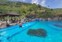 Manfaat Wisata di Pemandian Air Panas Alami