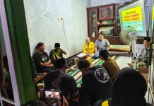 Ormawa BEM Unnes dan Kelompok Petani Tiram Desa Kartika Jaya Rintis Budidaya Tiram