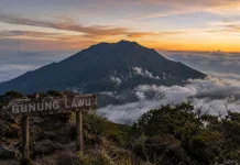 Menguak Misteri Gunung Lawu, Gunung Sakral di Pulau Jawa