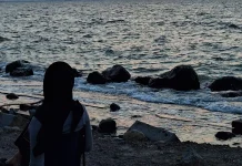 Bukan Sekadar Ombak, Laut Punya Efek Menenangkan