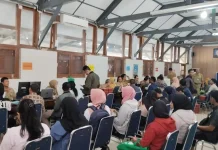 Daftar SPMB Jalur Prestasi Kesulitan, Wali Murid Datangi Posko Disdik