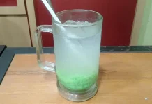Segarnya Minuman Tradisional Es Tape Ketan