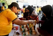 Polrestabes Semarang Gelar Olahraga Bersama dan Pasar Rakyat di CFD Simpang Lima