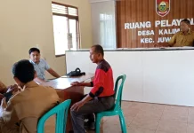 Jaga Kawasan Hutan, Perhutani Telawa Gandeng Petani Desa Kalimati Kelola Lahan