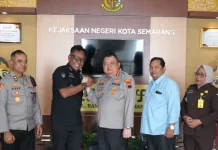 Kapolrestabes Semarang Perkuat Sinergi Penegakan Hukum dengan Kejari