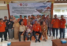 Gandeng BPBD-BMKG, UNNES Perkuat Pengurus Destana Desa Kemambang dan Wirogomo