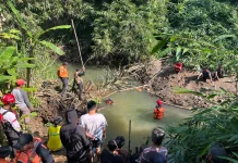 Cari Dua Bocah Tenggelam, Tim SAR Gabungan Sisir Irigasi Singomerto Banjarnegara