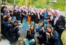 Program KKN, Mahasiswa USM Beri Pelatihan Budi Daya Akuaponik