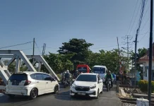 KA Barang Tertemper Sepeda Motor di Semarang, Perjalanan Sempat Tertunda
