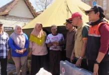 Sehari, Bupati Rembang Kunjungi Tiga Korban Kebakaran
