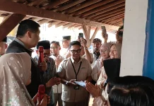 Tinjau Bedah Rumah di Batang,Maruarar Sirait Pastikan Renovasi Tepat Sasaran
