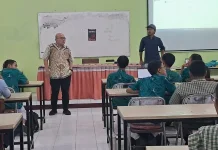 USM Perkenalkan Teknologi IoT melalui Pelatihan Mikrokontroler bagi Pelajar SMA