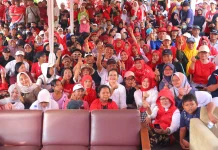 Semarakkan Jalan Sehat Muktiharjo Kidul, Agustina Cek Realisasi Bantuan Rp25 Juta