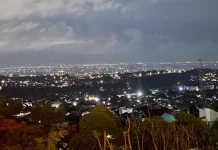 Menikmati City Light Kota Semarang dari Ketinggian